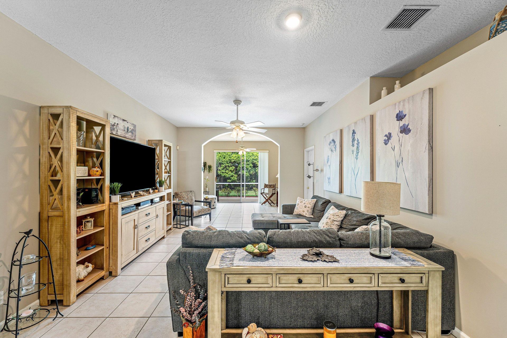 10760 Royal Caribbean Circle, Boynton Beach, FL 33437 Photo
