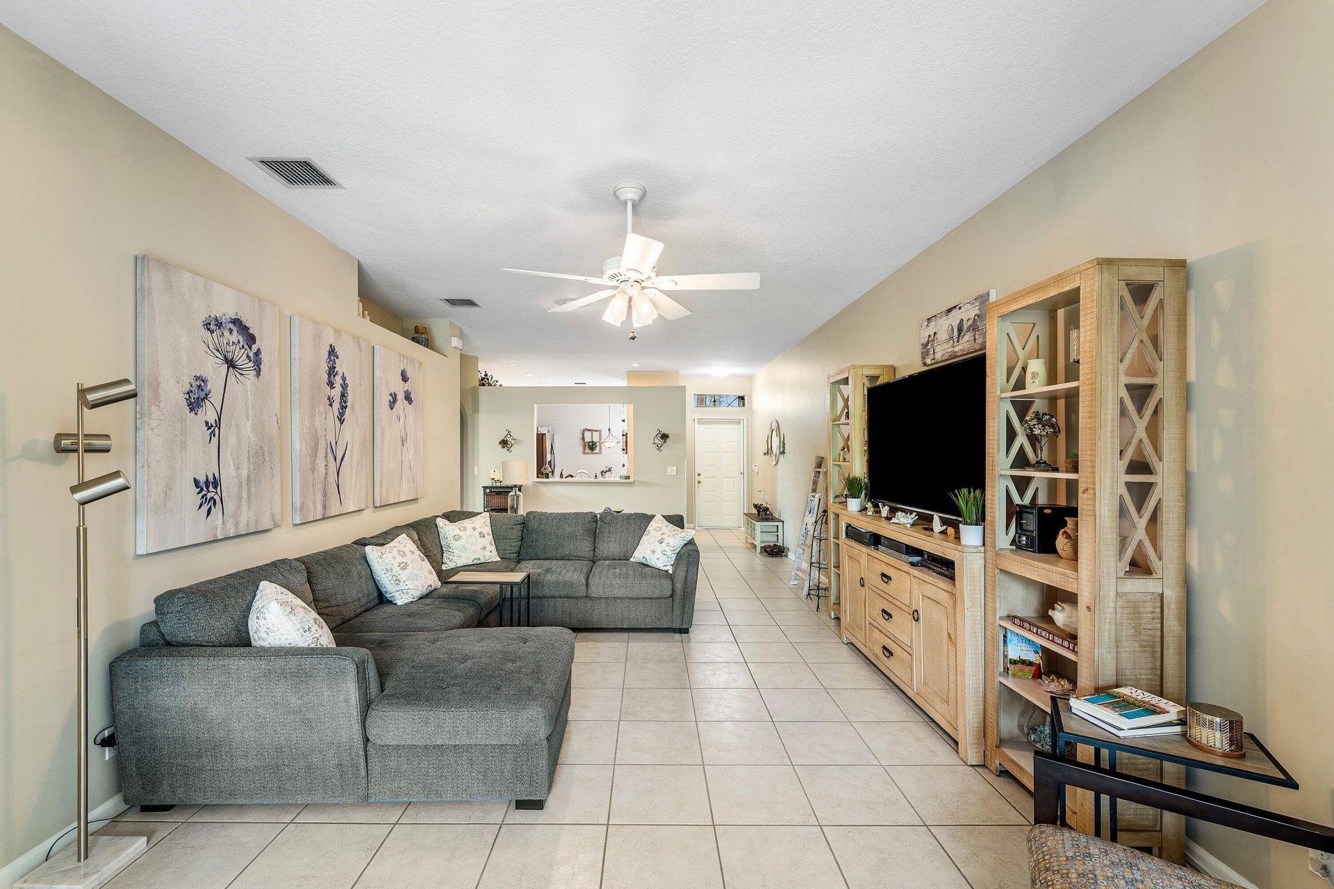 10760 Royal Caribbean Circle, Boynton Beach, FL 33437 Photo