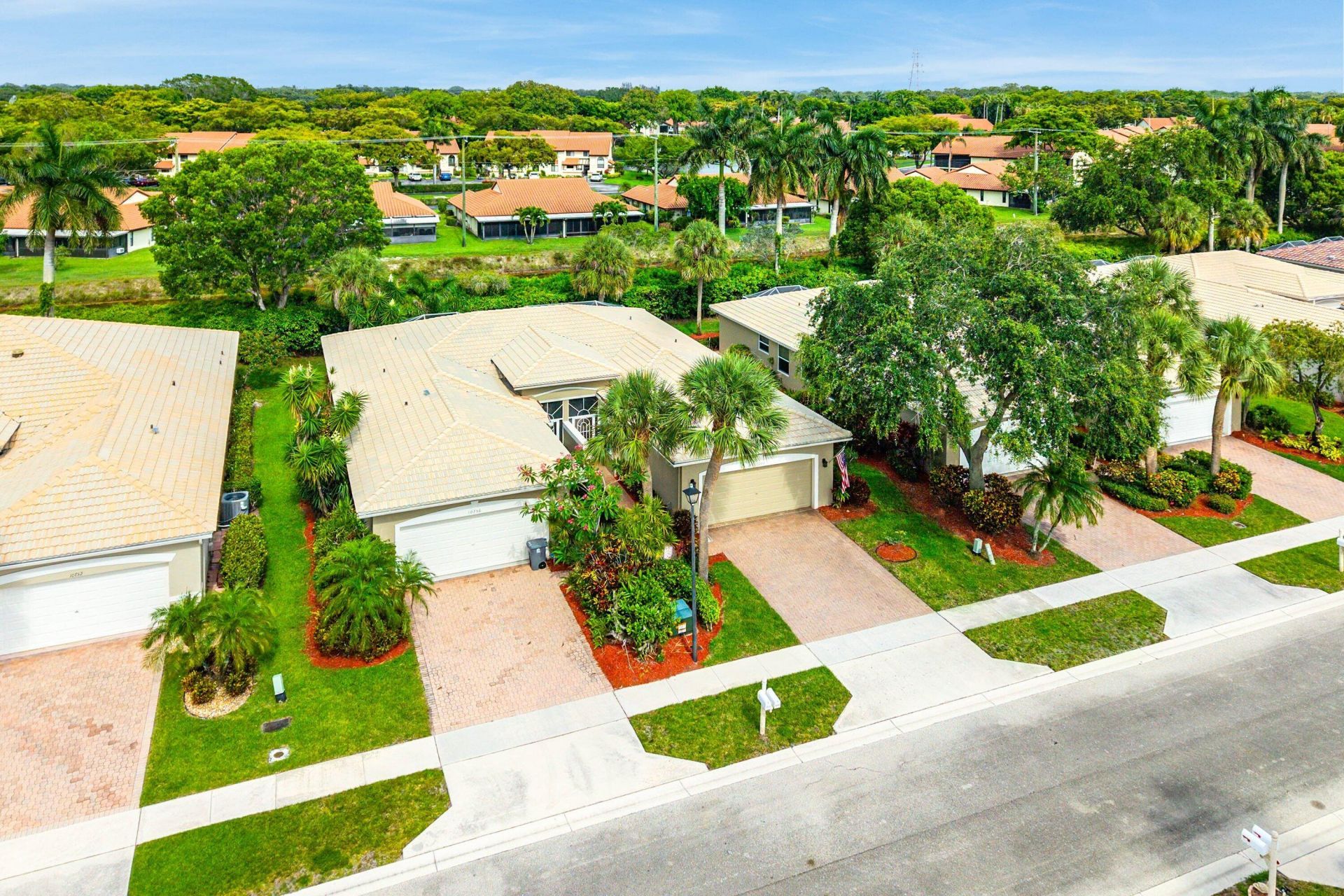 10760 Royal Caribbean Circle, Boynton Beach, FL 33437 Photo