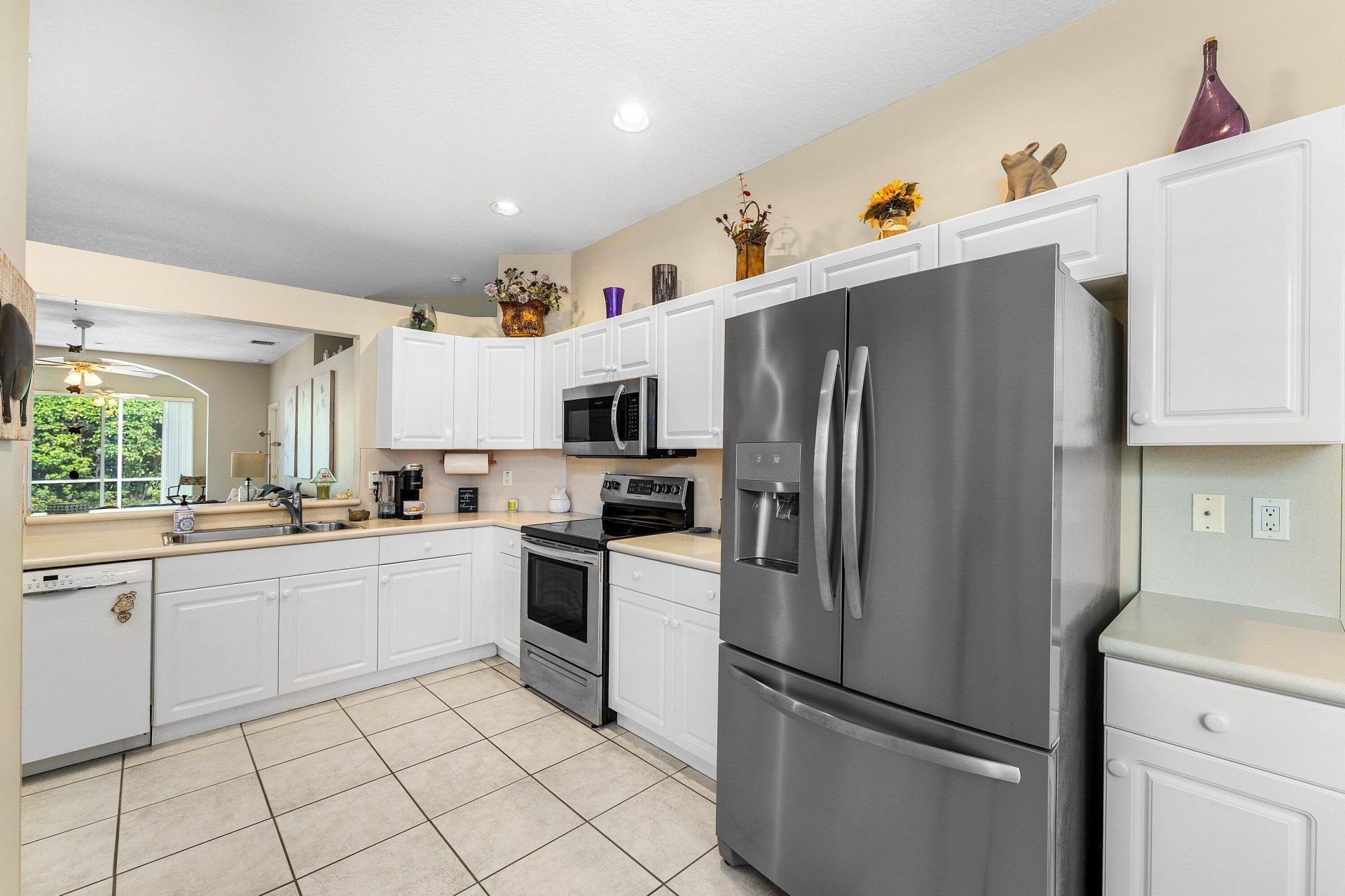 10760 Royal Caribbean Circle, Boynton Beach, FL 33437 Photo