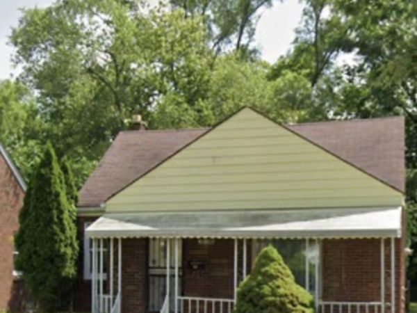 19450 Woodingham Drive, Detroit, MI 48221