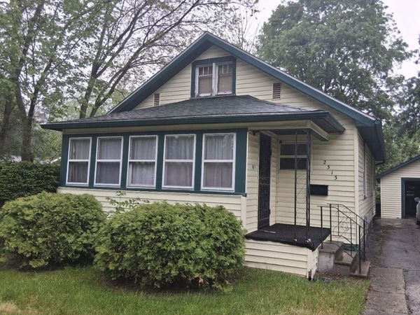 2313 Glenwood Avenue, Saginaw, MI 48601