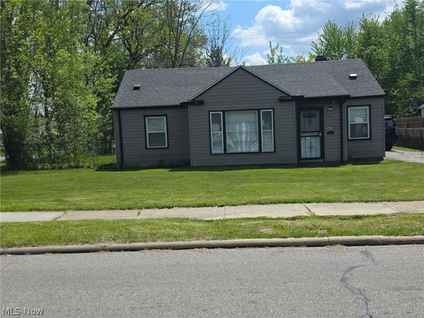 18120 Invermere Avenue , Cleveland, OH 44128