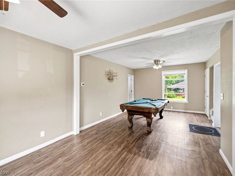 388 Prospect Street , Wellington, OH 44090 Photo 5