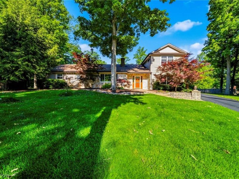 8360 Timberlane Drive , Concord Township, OH 44077 Photo 3