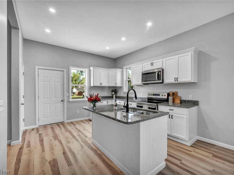 1319 Walnut Road SE, Massillon, OH 44646 Photo 18