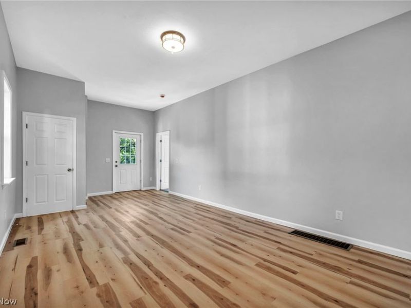 1319 Walnut Road SE, Massillon, OH 44646 Photo 8