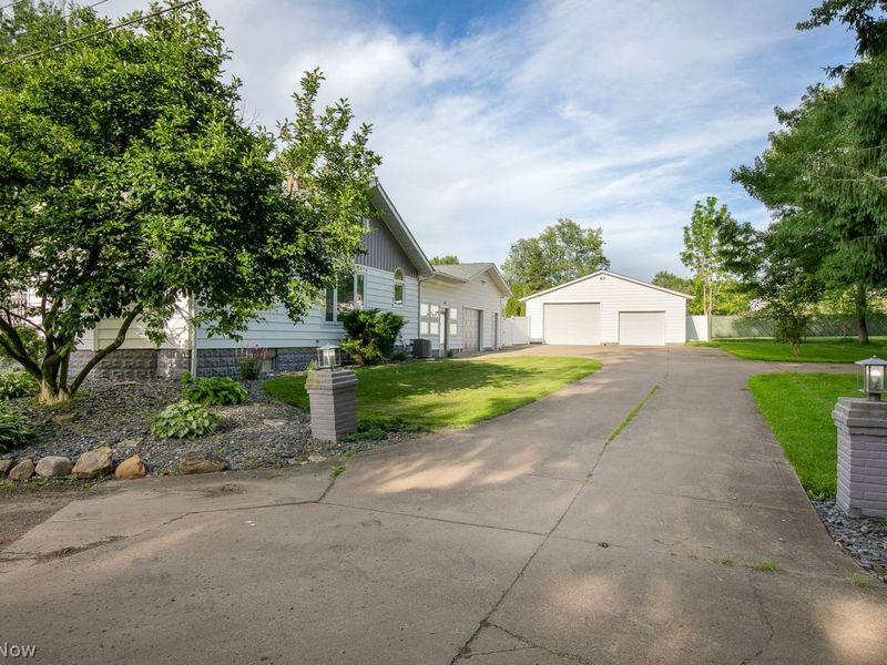 664 Scott Place NW, Massillon, OH 44647 Photo 4