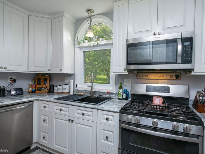 664 Scott Place NW, Massillon, OH 44647 Photo 9