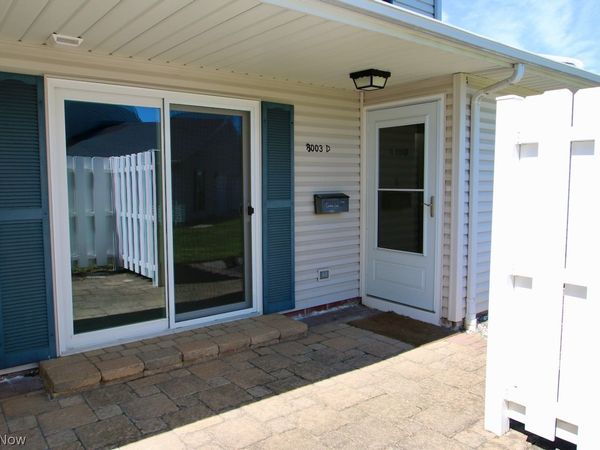 8003 Carriage Circle , Unit D, Mentor, OH 44060