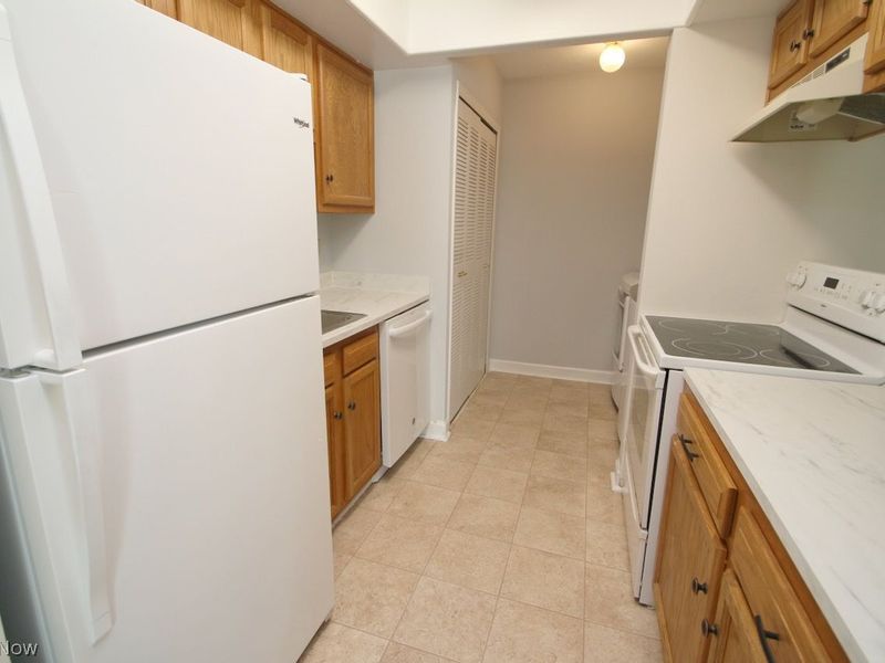 8003 Carriage Circle , Unit D, Mentor, OH 44060 Photo 13