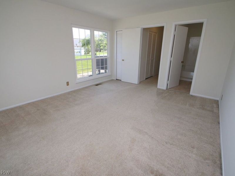 8003 Carriage Circle , Unit D, Mentor, OH 44060 Photo 17