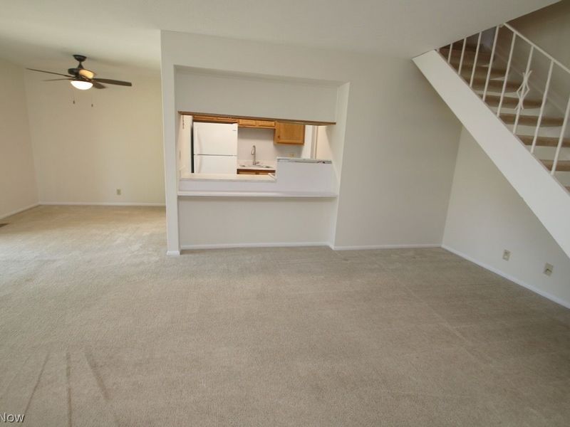 8003 Carriage Circle , Unit D, Mentor, OH 44060 Photo 9