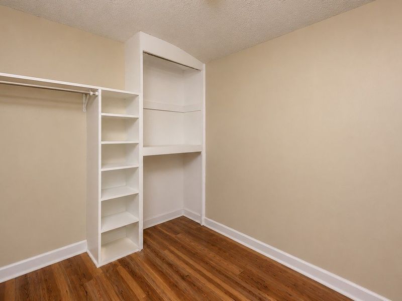 211 Woodrow Street NW, North Canton, OH 44720 Photo 12