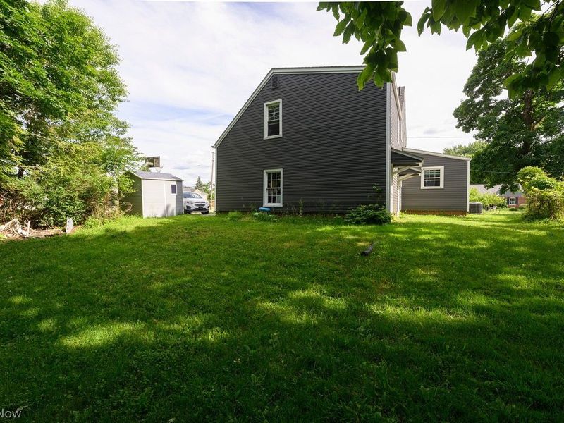 211 Woodrow Street NW, North Canton, OH 44720 Photo 21