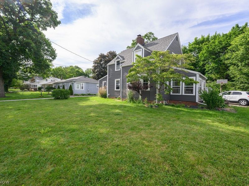 211 Woodrow Street NW, North Canton, OH 44720 Photo 23
