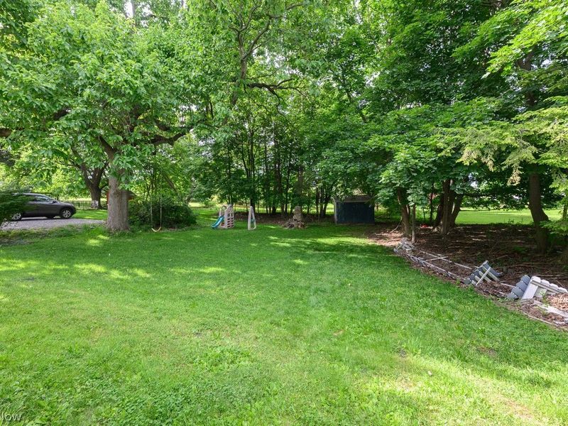 211 Woodrow Street NW, North Canton, OH 44720 Photo 24