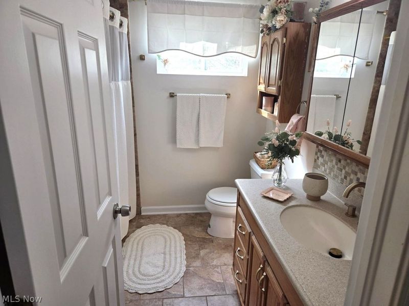 30935 Old Shore Drive, North Olmsted, OH 44070 Photo 28