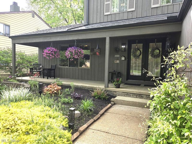 30935 Old Shore Drive, North Olmsted, OH 44070 Photo 5