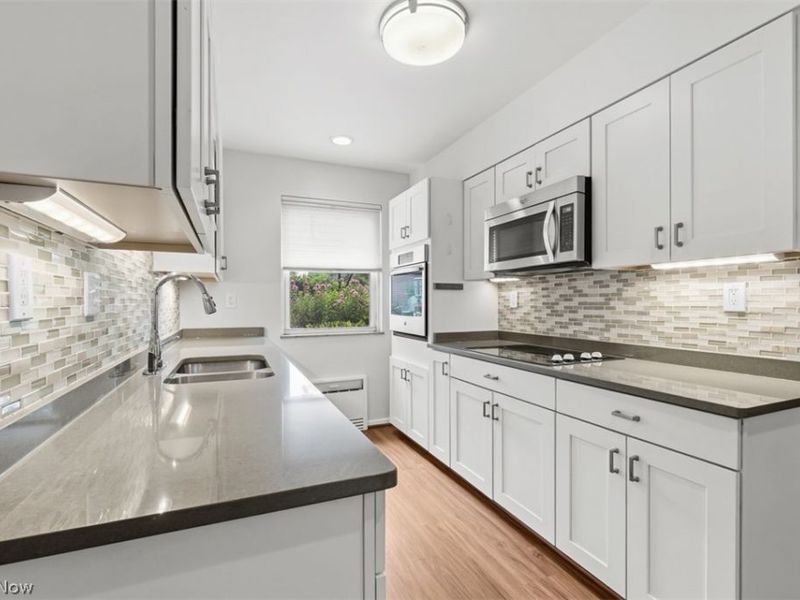 13800 Shaker Boulevard, Unit 208, Cleveland, OH 44120 Photo 18
