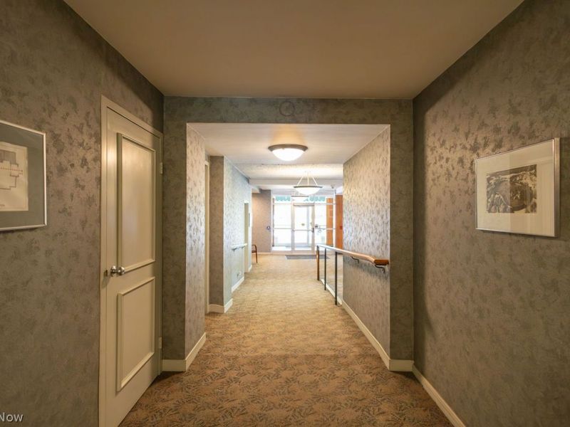 13800 Shaker Boulevard , Unit 208, Cleveland, OH 44120 Photo 27