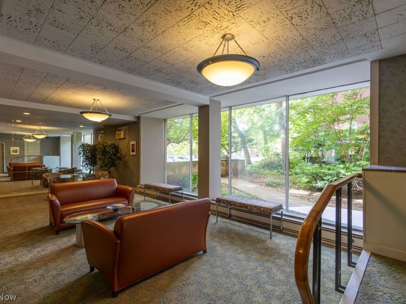 13800 Shaker Boulevard , Unit 208, Cleveland, OH 44120 Photo 29
