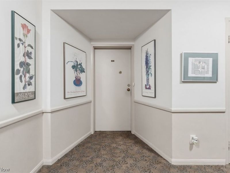 13800 Shaker Boulevard, Unit 208, Cleveland, OH 44120 Photo 3