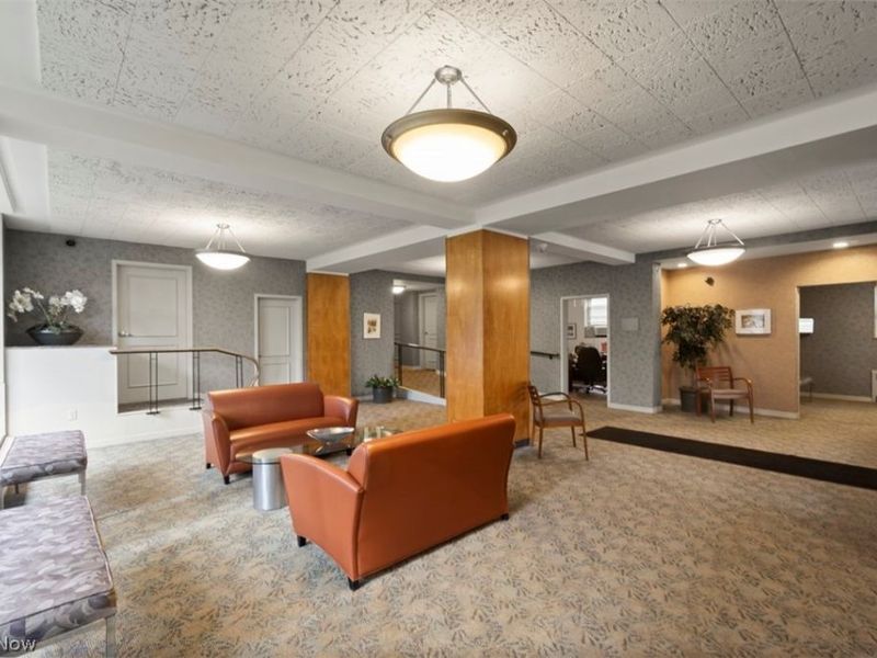 13800 Shaker Boulevard, Unit 208, Cleveland, OH 44120 Photo 40