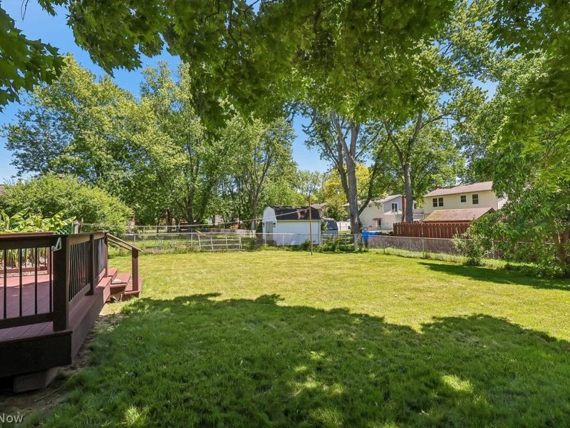 29609 Wellington Drive, North Olmsted, OH 44070 Photo 33