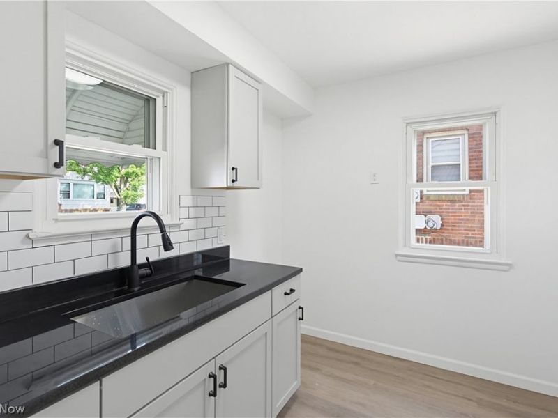 4526 W 172nd , Cleveland, OH 44135 Photo 10