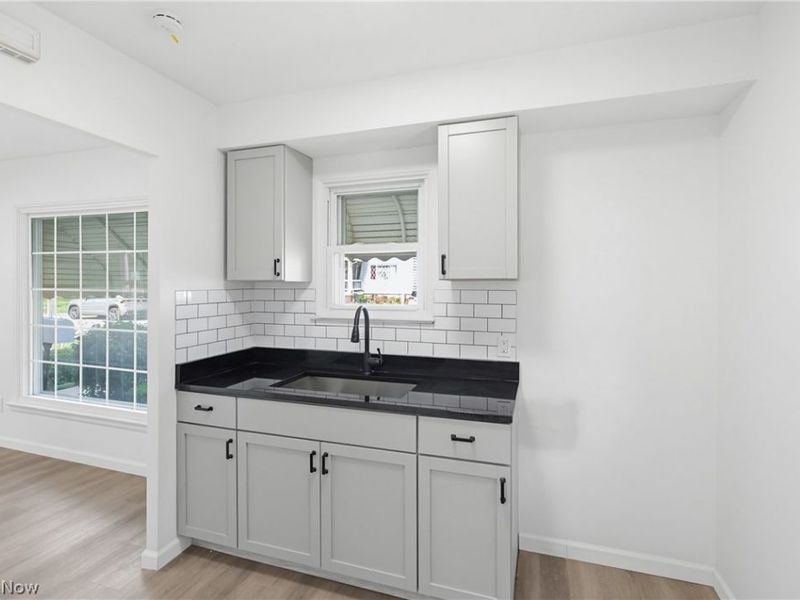 4526 W 172nd , Cleveland, OH 44135 Photo 11