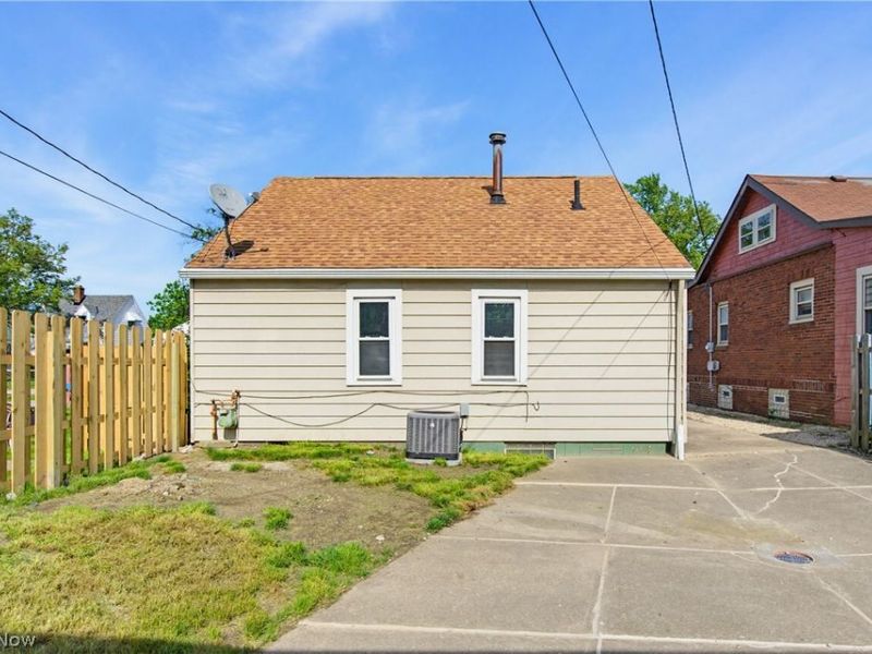 4526 W 172nd , Cleveland, OH 44135 Photo 4