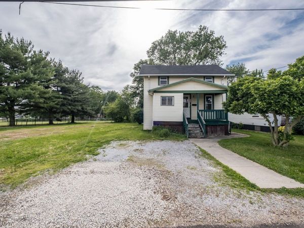 1533 Wayne Avenue NE, Canton, OH 44705