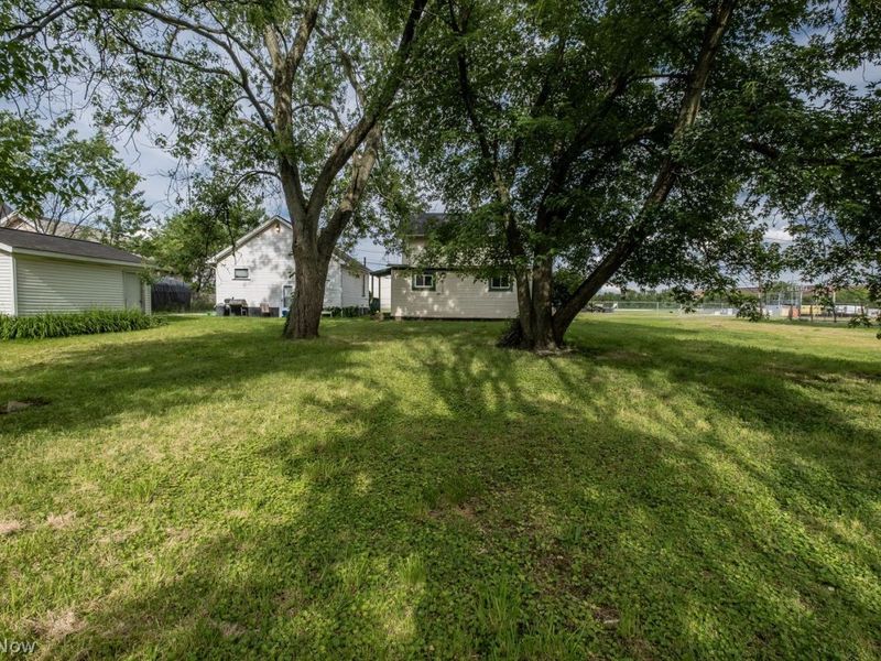 1533 Wayne Avenue NE, Canton, OH 44705 Photo 21