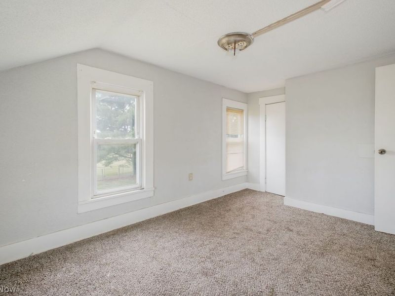 1533 Wayne Avenue NE, Canton, OH 44705 Photo 3