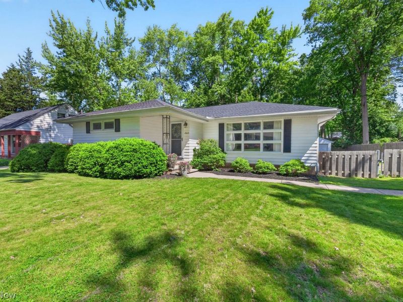 28620 Bassett Road , Westlake, OH 44145 Photo 2