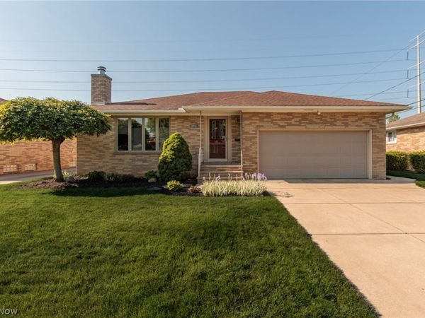 9711 Idlewood Drive , Cleveland, OH 44144