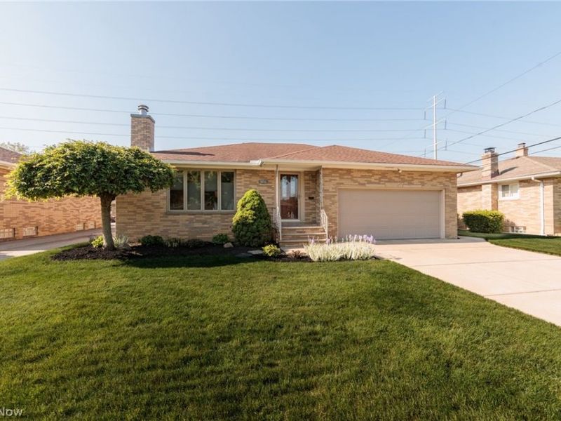 9711 Idlewood Drive , Cleveland, OH 44144 Photo 2