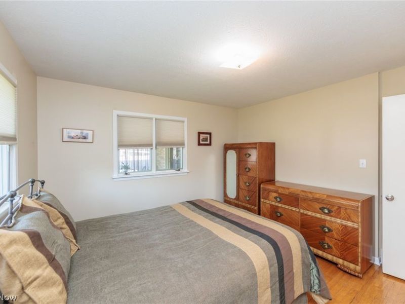 9711 Idlewood Drive , Cleveland, OH 44144 Photo 22