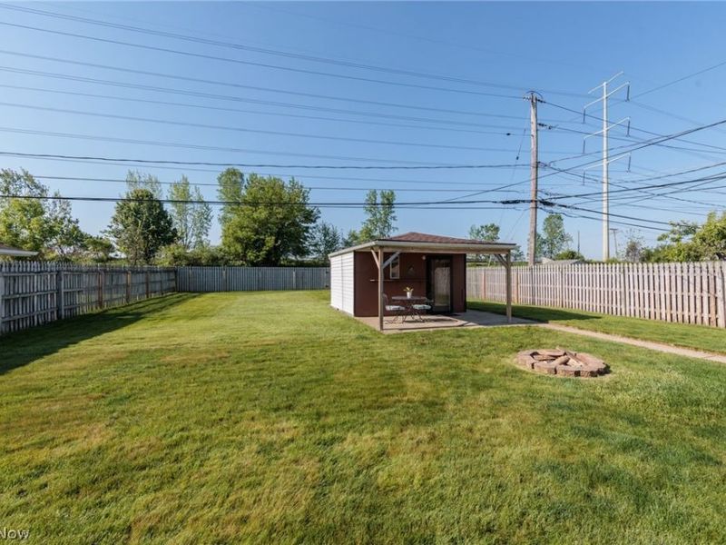 9711 Idlewood Drive , Cleveland, OH 44144 Photo 47