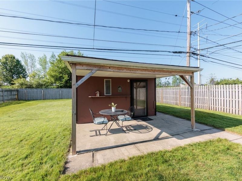 9711 Idlewood Drive , Cleveland, OH 44144 Photo 48