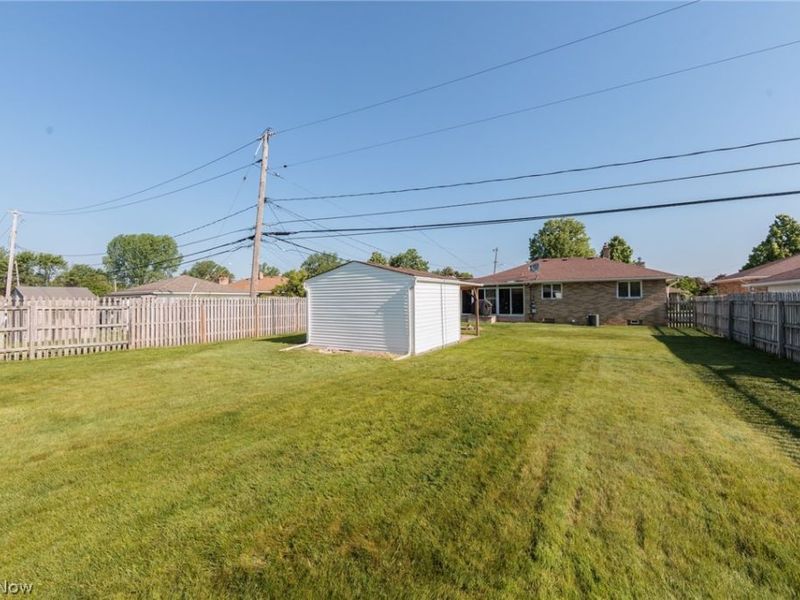 9711 Idlewood Drive , Cleveland, OH 44144 Photo 49