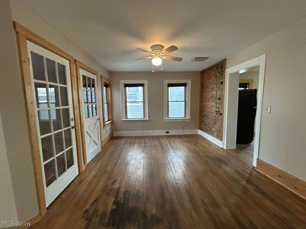2809 Monroe Avenue , Cleveland, OH 44113