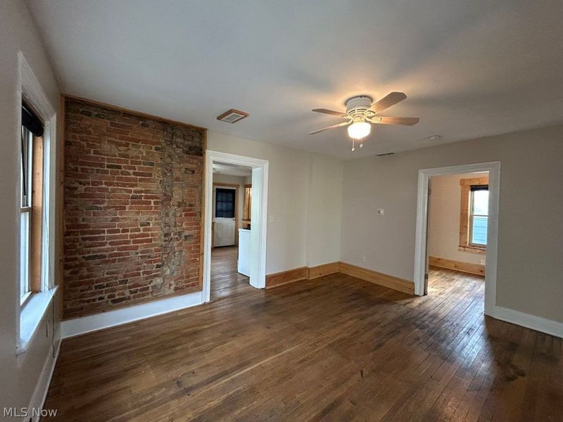 2809 Monroe Avenue , Cleveland, OH 44113 Photo 2