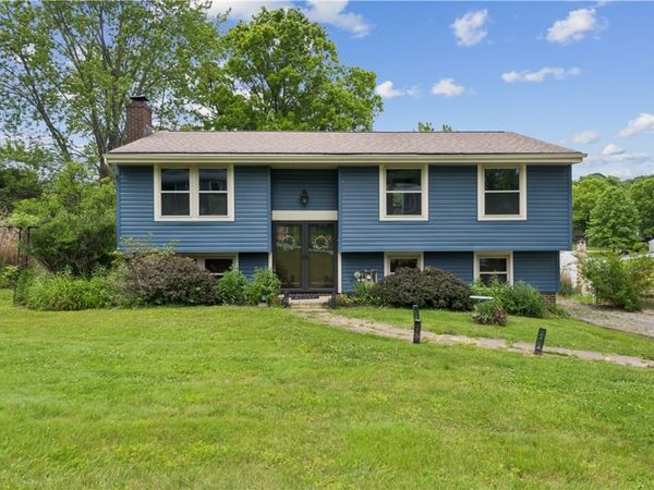 3 Deer Park Drive, Cheswick, PA 15024