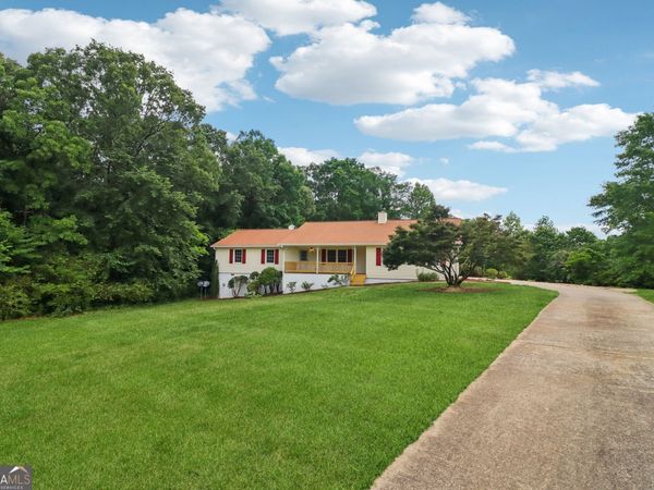 2810 Quillians Court, Gainesville, GA 30506