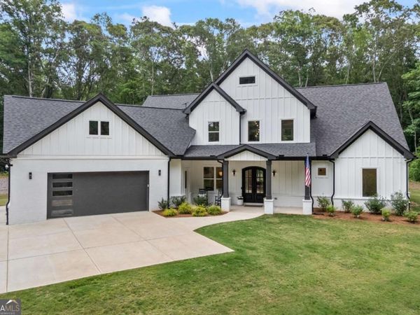 126 Elmwood Road, Hoschton, GA 30548