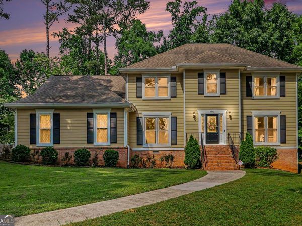 4273 Thamesgate Close, Peachtree Corners, GA 30092