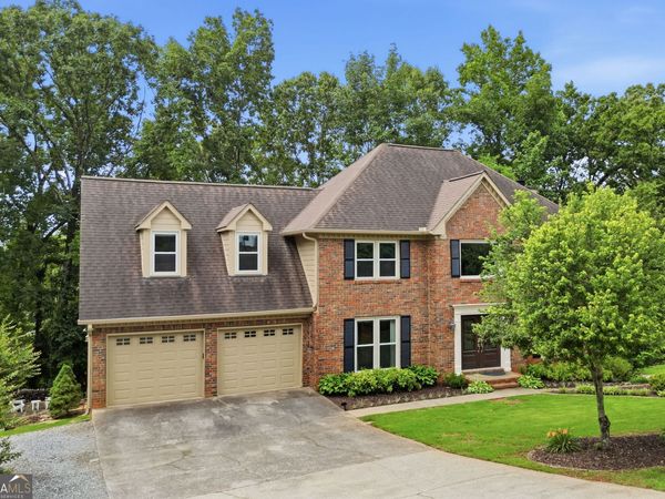 4967 Willow Creek Drive, Woodstock, GA 30188
