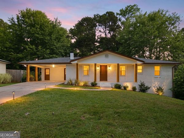 501 Pineview Drive, Smyrna, GA 30082